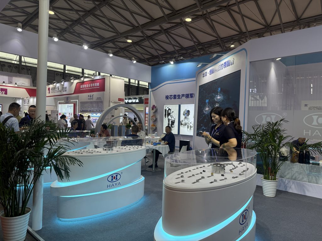 华洋闪耀 CISMA 2025！智能缝纫，与你共创未来