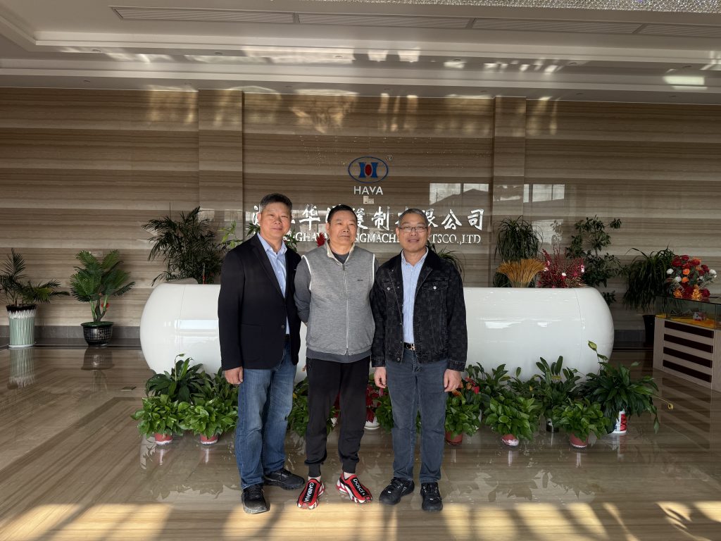 宁波缝制协会一行来访华洋缝制，共话行业发展新未来