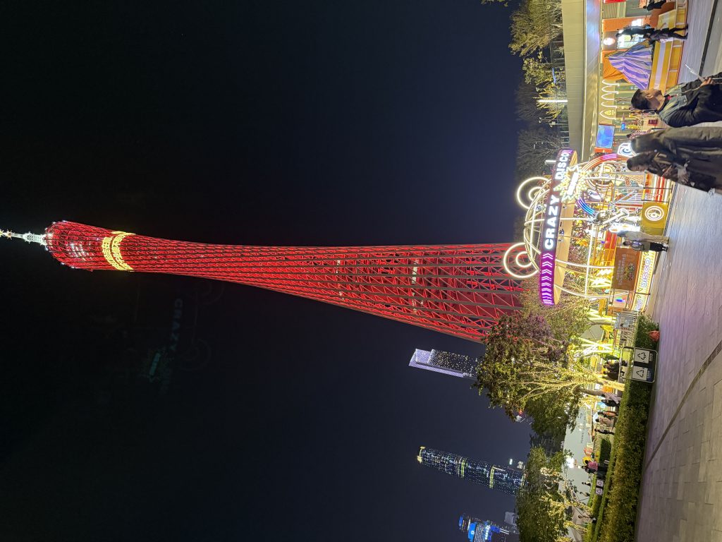 《拥抱AI，赋能未来｜我在广州参加缝制行业大会的一天》